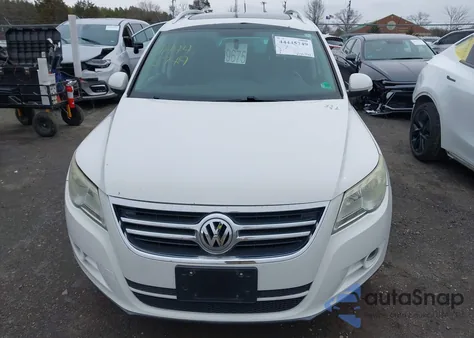2010 Volkswagen Tiguan Se z USA, uszkodzony, nr VIN WVGBV7AX2AW503683